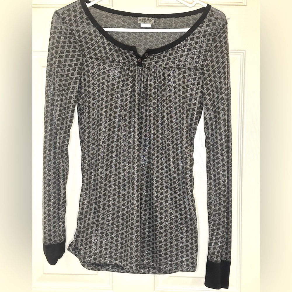 Day Trip semi sheer sparkly top